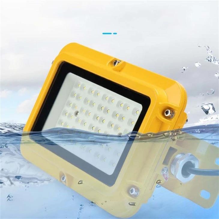 50W Rechargeable Super Bright Outdoor LED Flood Lights high quality